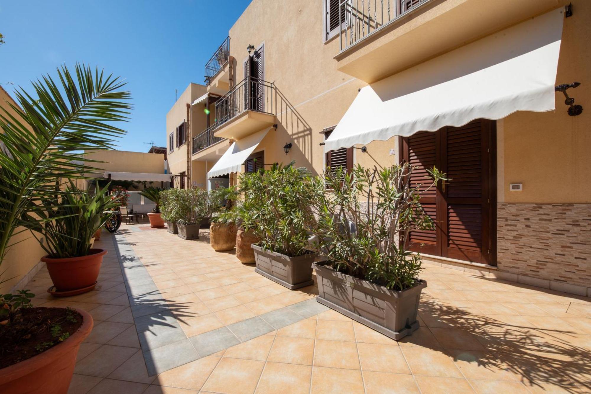 Room & Breakfast Aloe San Vito Lo Capo Exterior foto